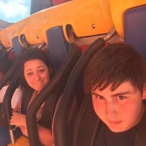 Meet your Posher, Danielle