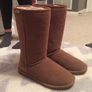 bearpaw boots