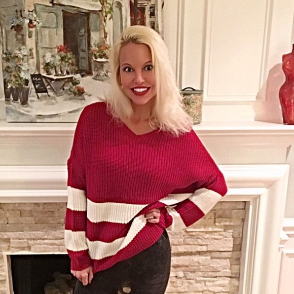Pretty in Red! Slouchy cozy sweater!! Last ONE!! - Picture 4 of 4