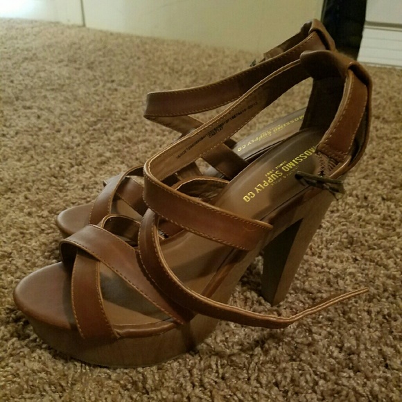 Mossimo new heels