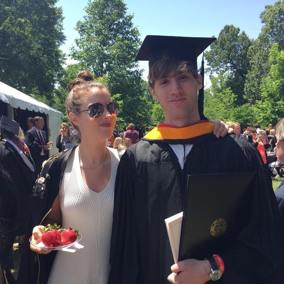 Meet your Posher, Claire