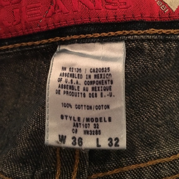 Men's Guess brand jeans - Picture 4 of 4