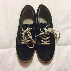 Black vans