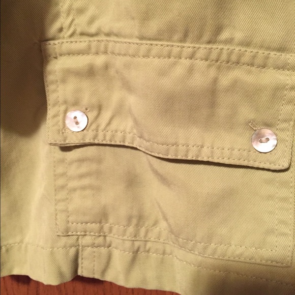 Button down top - Picture 4 of 4
