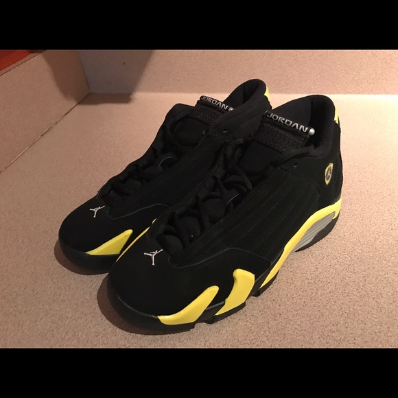 AIR JORDAN 14 RETRO "THUNDER" - Picture 2 of 4