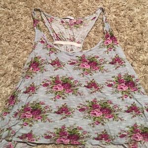 delias flower tanktop