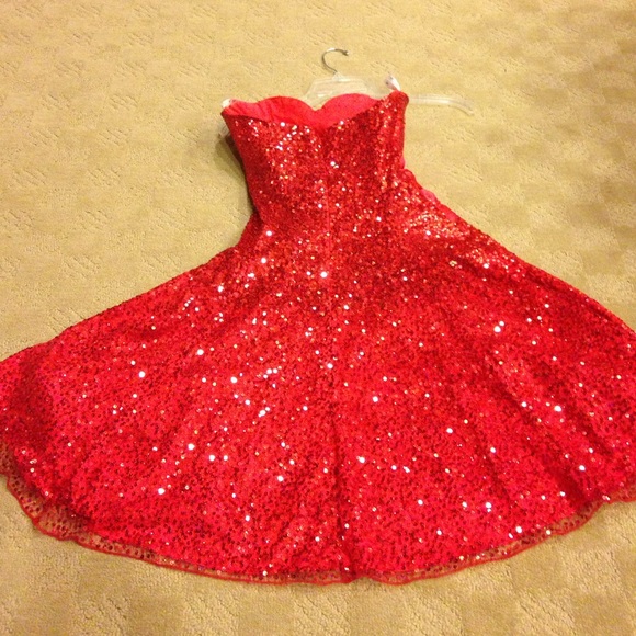 Red Beyond (by Jovani) Prom Dress - Picture 5 of 6