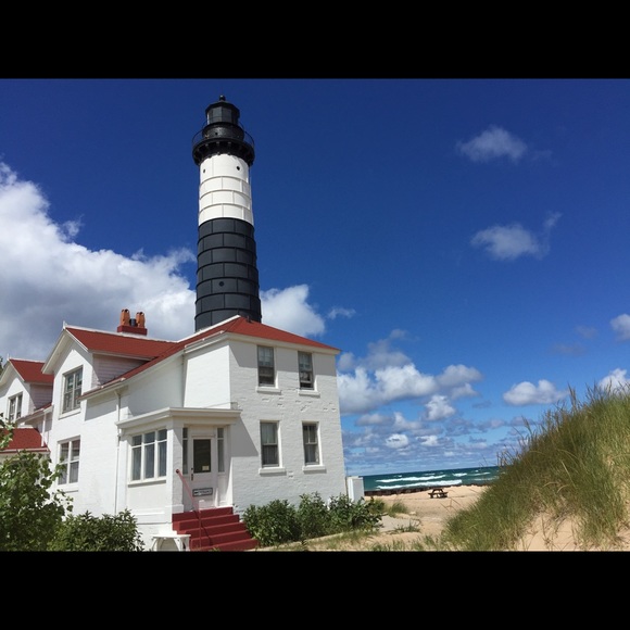 Meet your Posher, Melissa - Picture 4 of 4