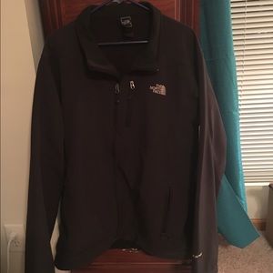 Men's North Face jacket