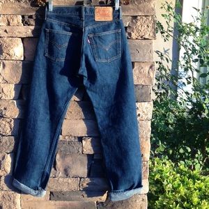 Urban Renewal Levi's Mom Jean