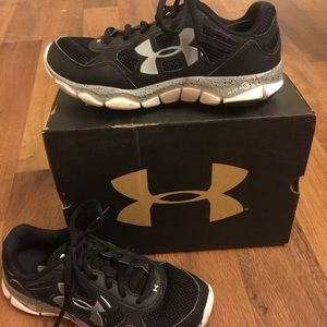 Boys Under Armour shoes
