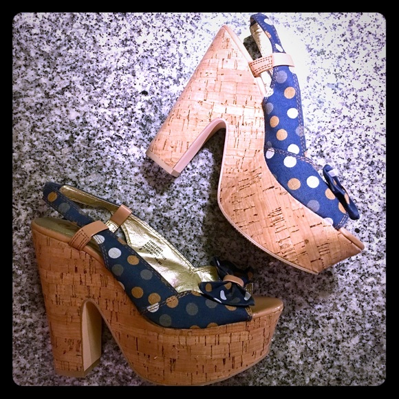 Seychelles Sz 8 Slingback Peep toe Platform