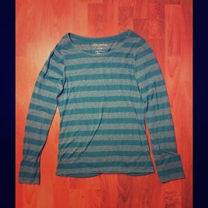 Aeropostale Long Sleeve Stripped Shirt