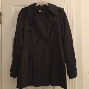 Maternity pea coat