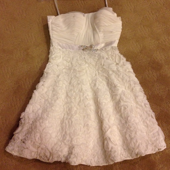 White Formal Dress - Evenings (By Allure) - Picture 3 of 5