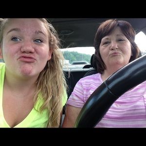 Meet your Posher, Tanjerine