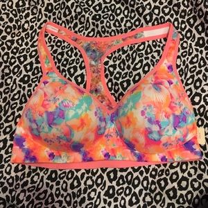 🌷 Victoria's Secret sports bra 🌷