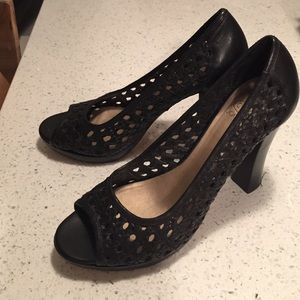 Peep toe heals - circa Joan&David