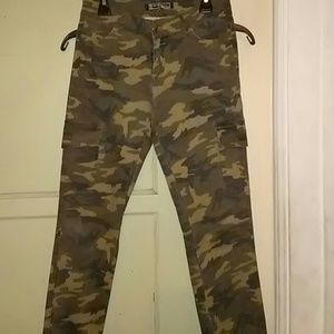Camo pants