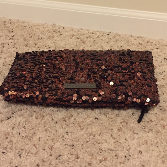 Bronze sparkle EUC BCBGeneration clutch - Picture 2 of 4