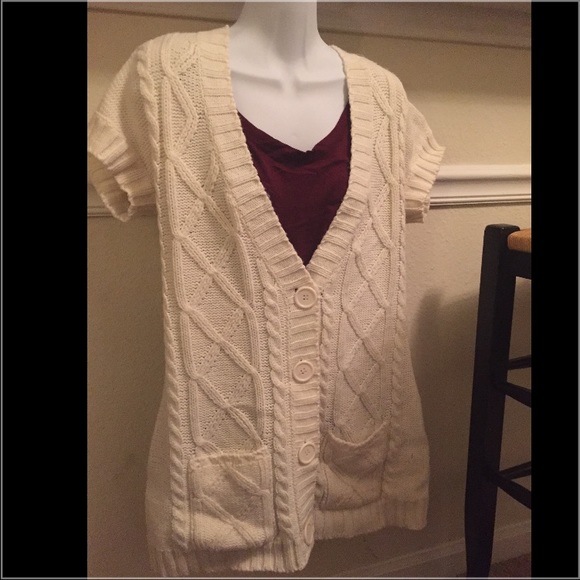 Short Sleeved Sweater