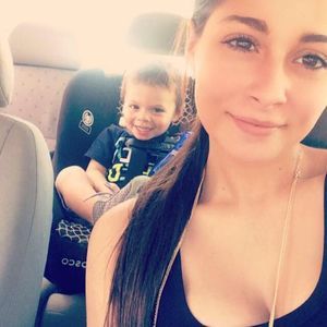 Meet your Posher, Katelyn