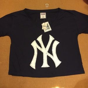 ⚾️Victoria's Secret Yankees Cropped Shirt⚾️