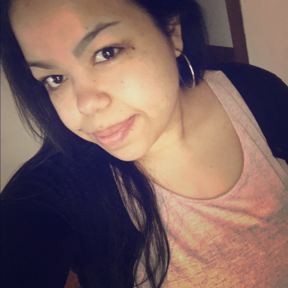 Meet your Posher, Pamela