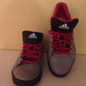Mens Adidas sneaker