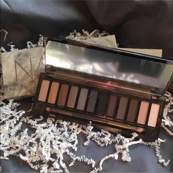 Urban Decay Other - ☀️FS☀️Urban Decay Naked Smokey Palette
