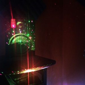 Meet your Posher, Caitlin