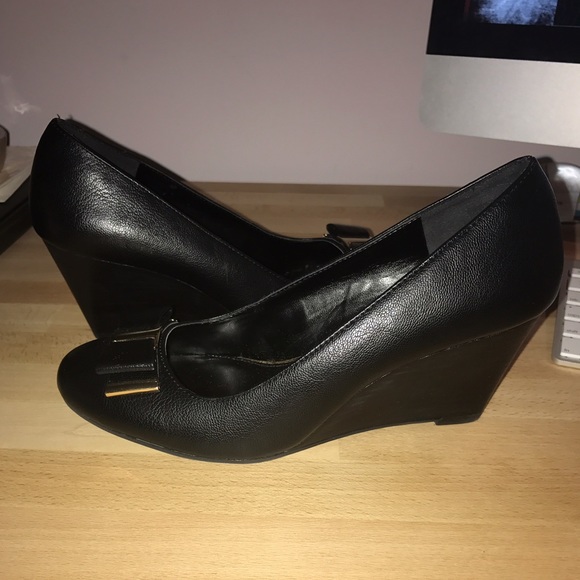 Jessica Simpson Black Wedges with Gold Buckles
