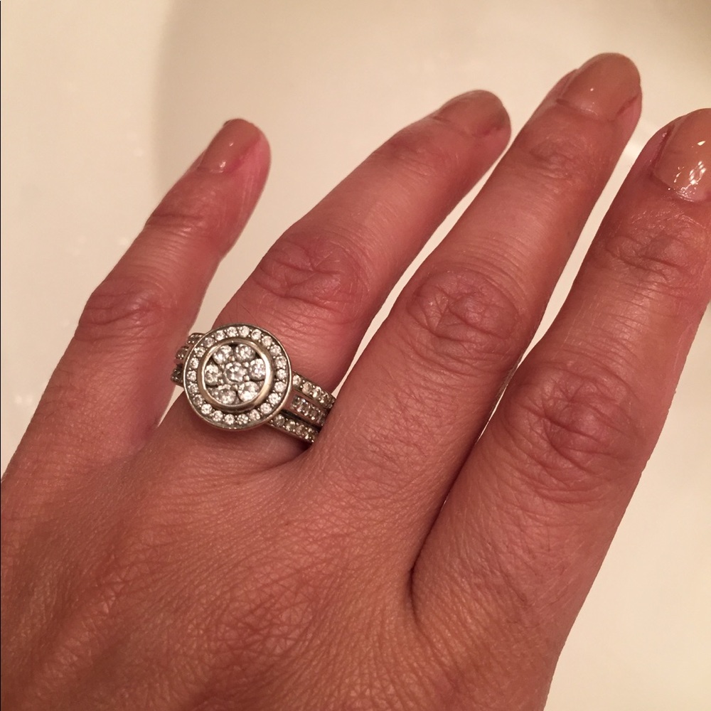 Wedding ring 💍 👰🏻