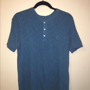 Blue casual shirts with buttons