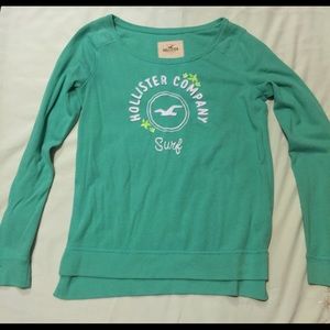 Hollister Sweater!!