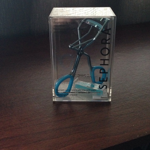 New In Box Sephora Eyelash Curler