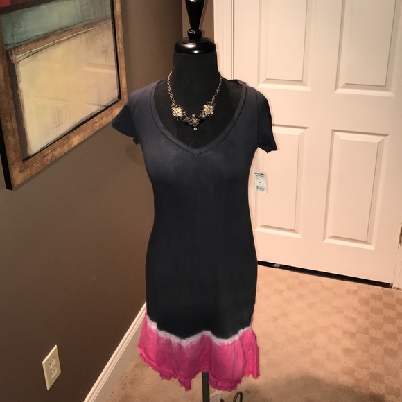 Navy and Pink T-shirt Dress - Picture 4 of 4
