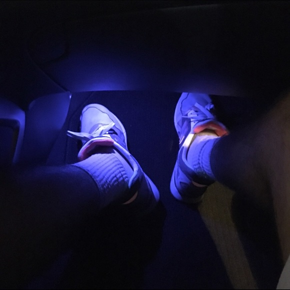 Meet your Posher, Joshua - Picture 1 of 1