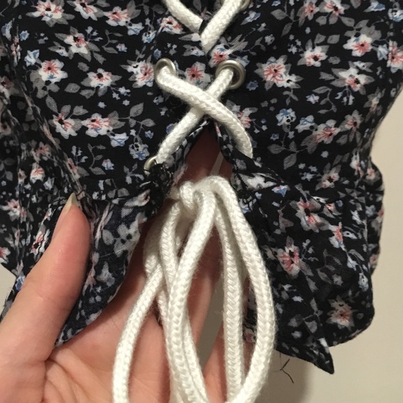 Luna Crop Top - Picture 3 of 3