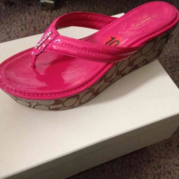 Coach sandals