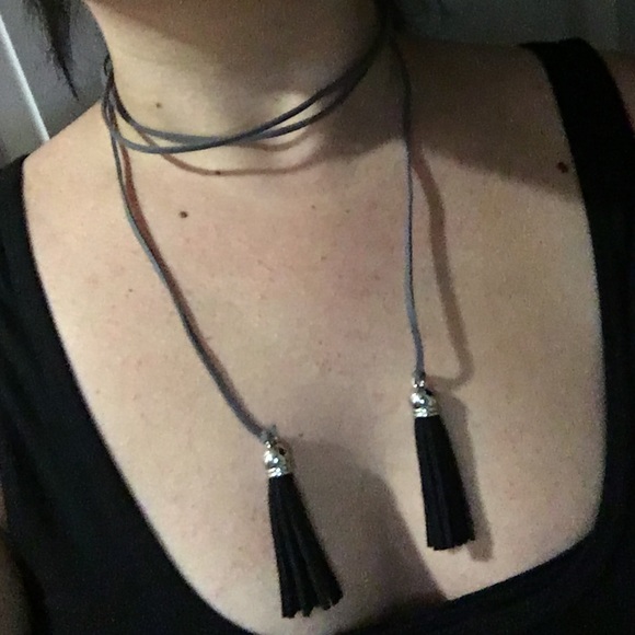 BUY 1 GET 1 FREE - Grey suede choker - Picture 2 of 4