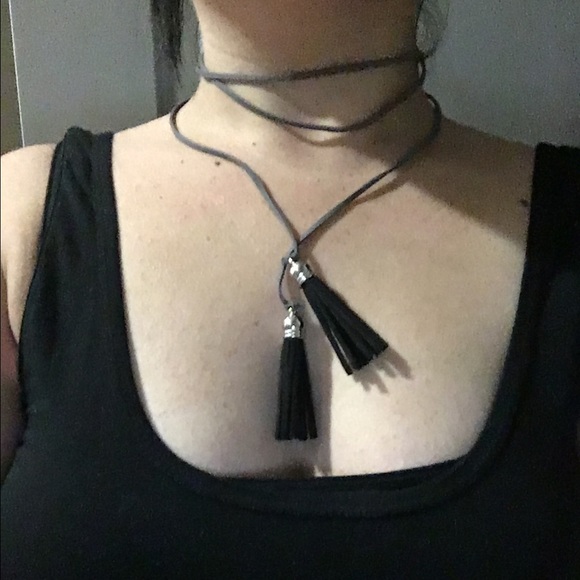 BUY 1 GET 1 FREE - Grey suede choker - Picture 3 of 4