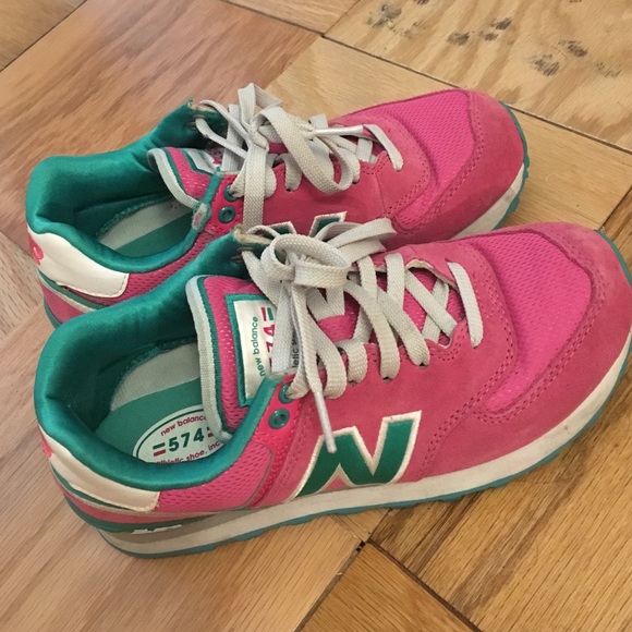 New balance shoes