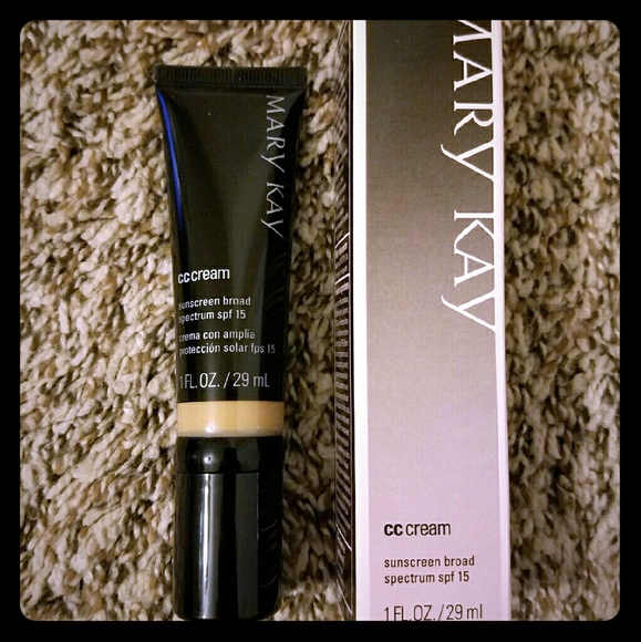 Medium to Deep CC Cream SPF 15