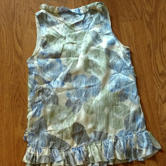 NWOT Banana Republic Petite Floral Ruffle Blouse - Picture 4 of 4