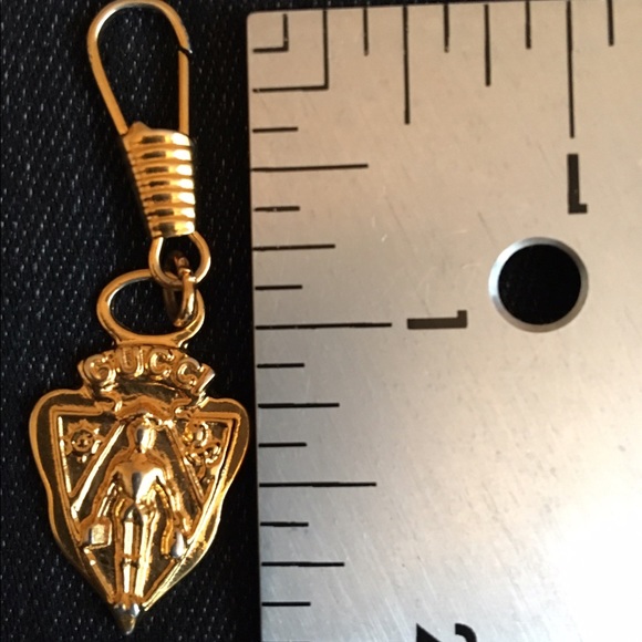 AUTHENTIC "GUCCI" ZIPPER PULL/CLASP - Picture 4 of 4