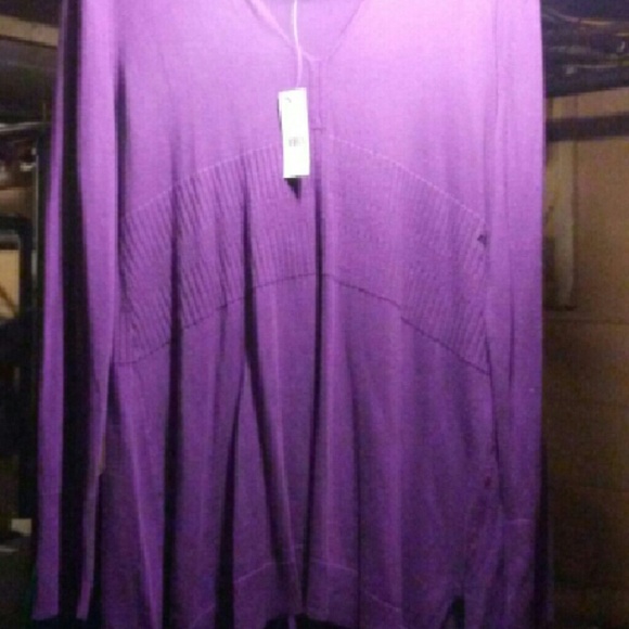 Womens long sleeve sweater