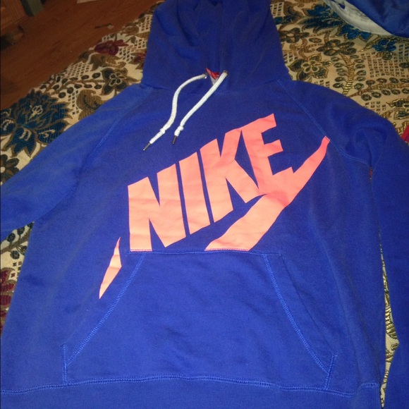 Women's Nike hoodie