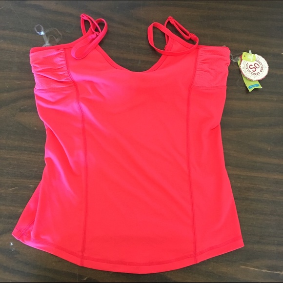 Hot pink performance tank