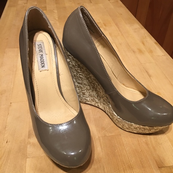 Steve Madden Patent Leather Platform Wedge 8.5 - Picture 2 of 4